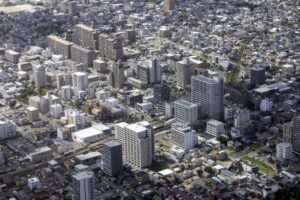 岩倉駅周辺を空撮